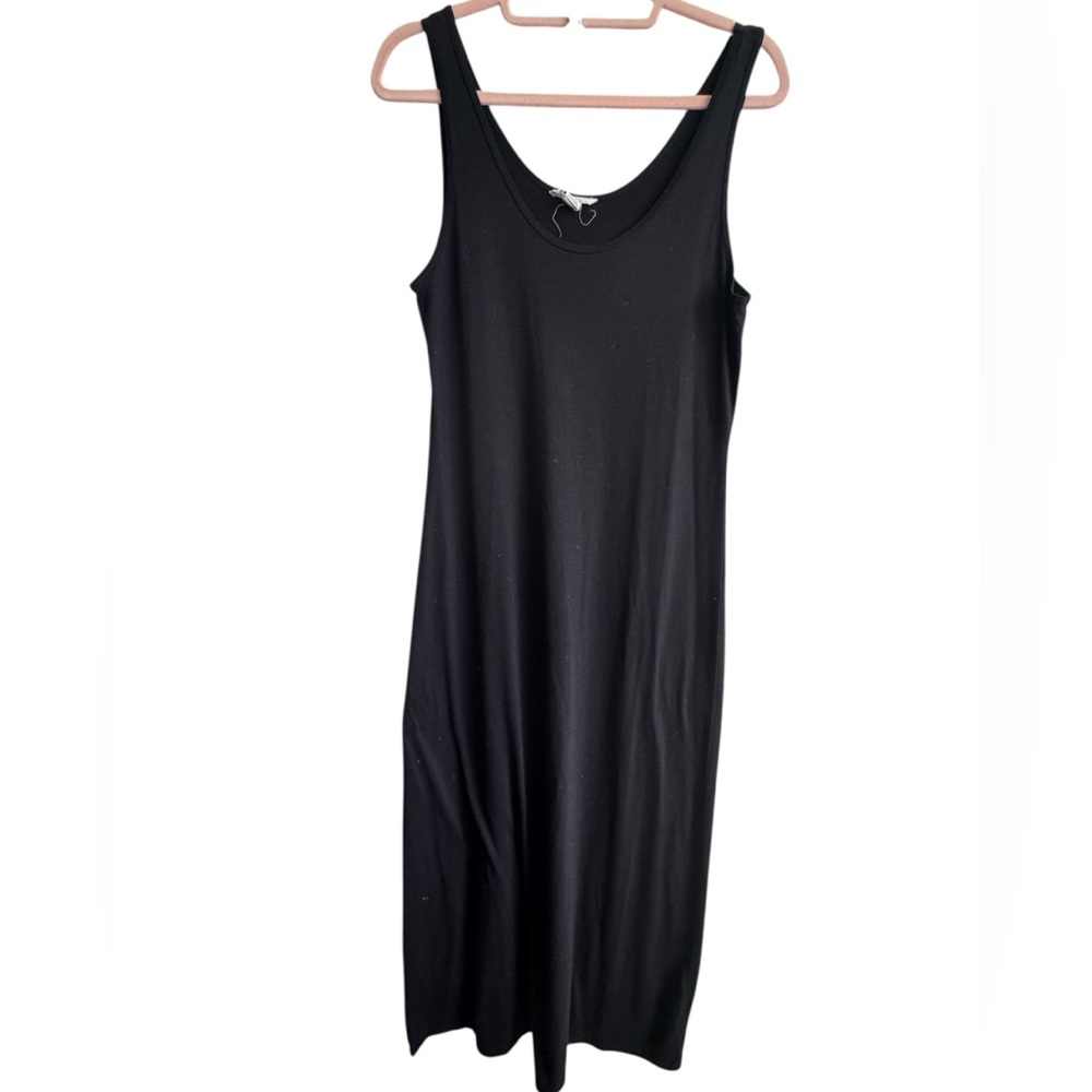 Forever 21 Classic Black Midi Dress